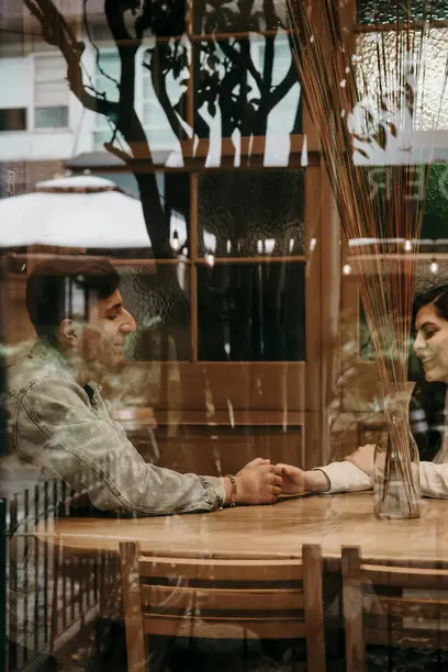 что нельзя говорить на первом свидании